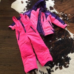 Ski jacket and snowsuit